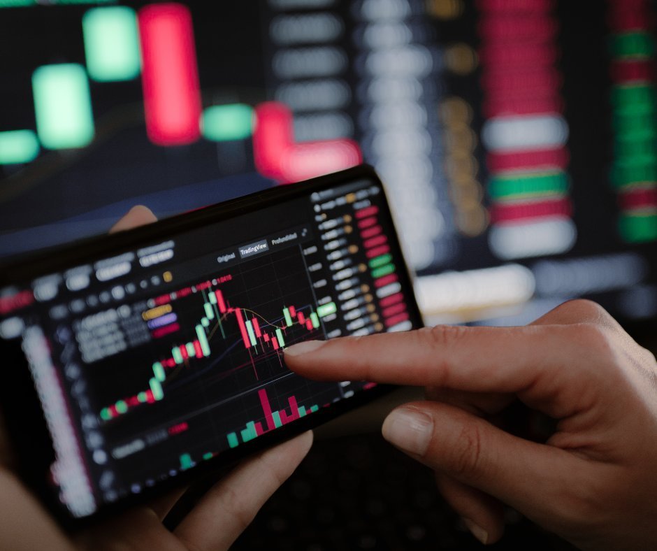 How Forex Funded Trader Challenges Work: Rules, Risks, and Tips